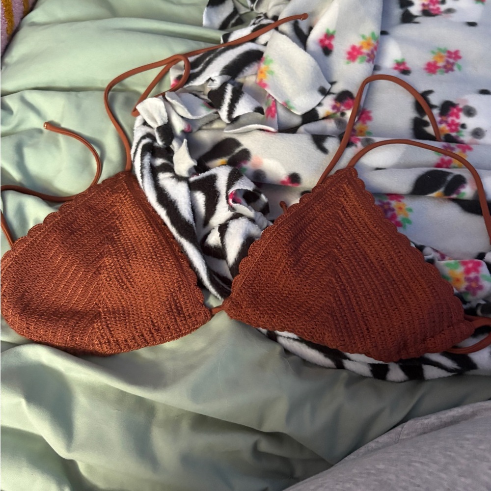 SHEIN Chocolate Brown Bikini Top